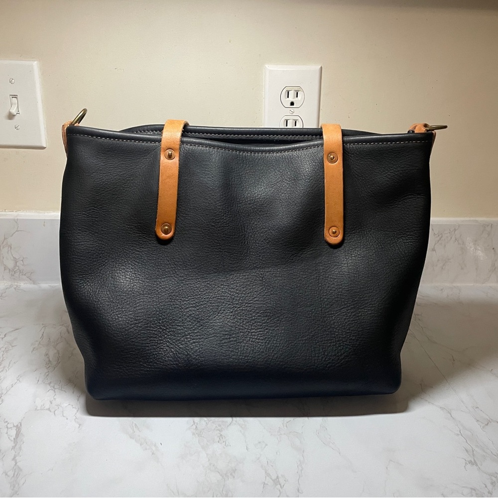 Go Forth Goods GFG Medium Avery Deluxe Leather Tote Shoulder or Crossbody Bag